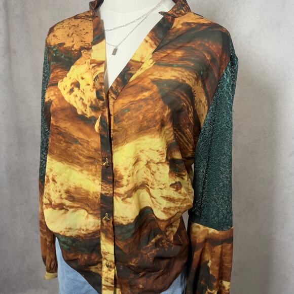 Brazilian Brand Button Down Abstract Print Lace Detail Blouse Size Medium - Picture 3 of 8
